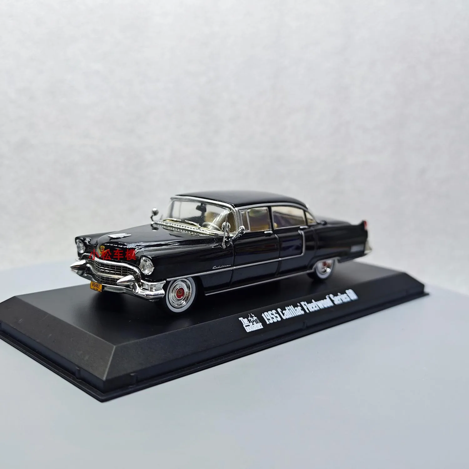 

GreenLight 1:43 1955 Cadillac Fleetwood Series 60 Alloy simulation micro car model collection decoration car toy gift