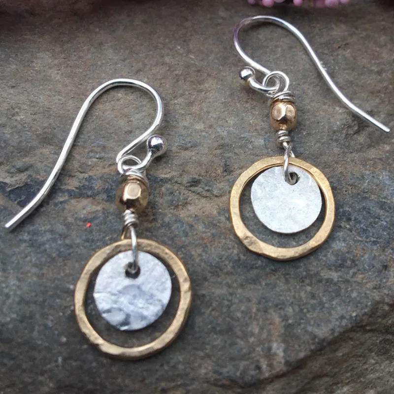 New Vintage Hollow Round Dangle Earrings for Women Girls 2023 Fashion Gold Silver Color Metal Earring Wedding Party Jewelry Gift