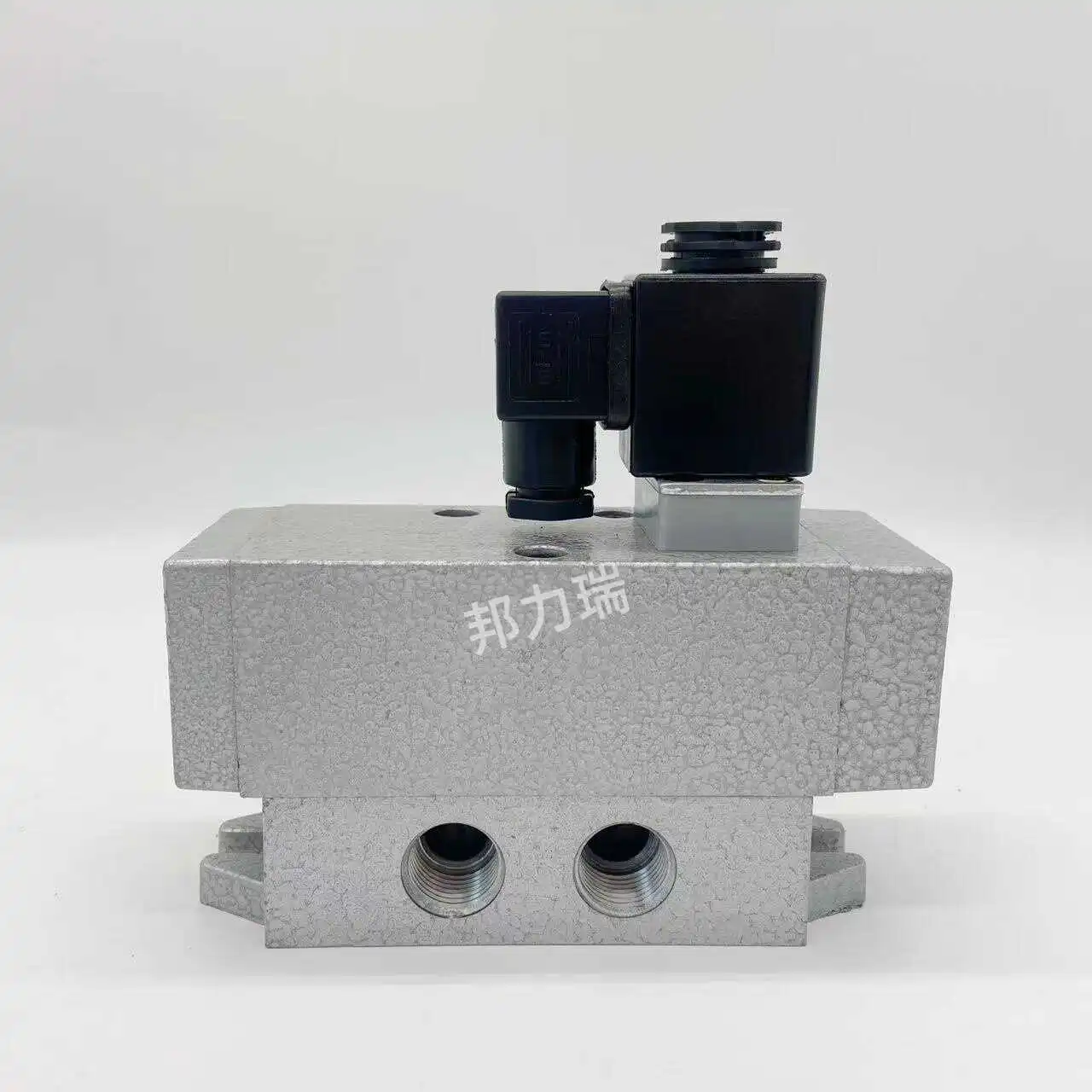Электромагнитный клапан Jinan type electronically controlled slide valve Q24DH-08 Q24DH-10 Q24DH-15 old valve two-position four-way, solenoid valve Прочие клапаны — деталь 2