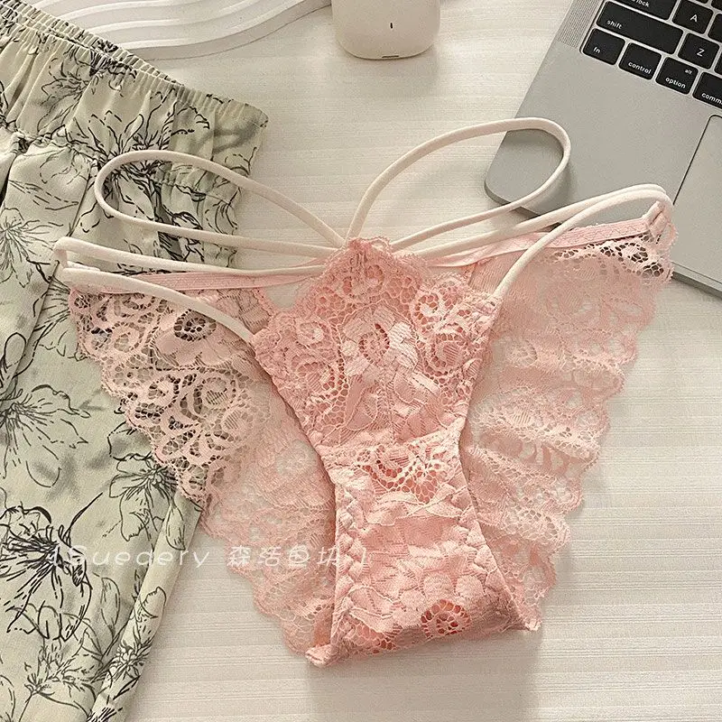 Heart Moment ~ Pure Wind Fine Lace Breathable Sexy Underwear Women's Cotton File Low Waist Briefs Cotton Crotch Sexy Lace 2025