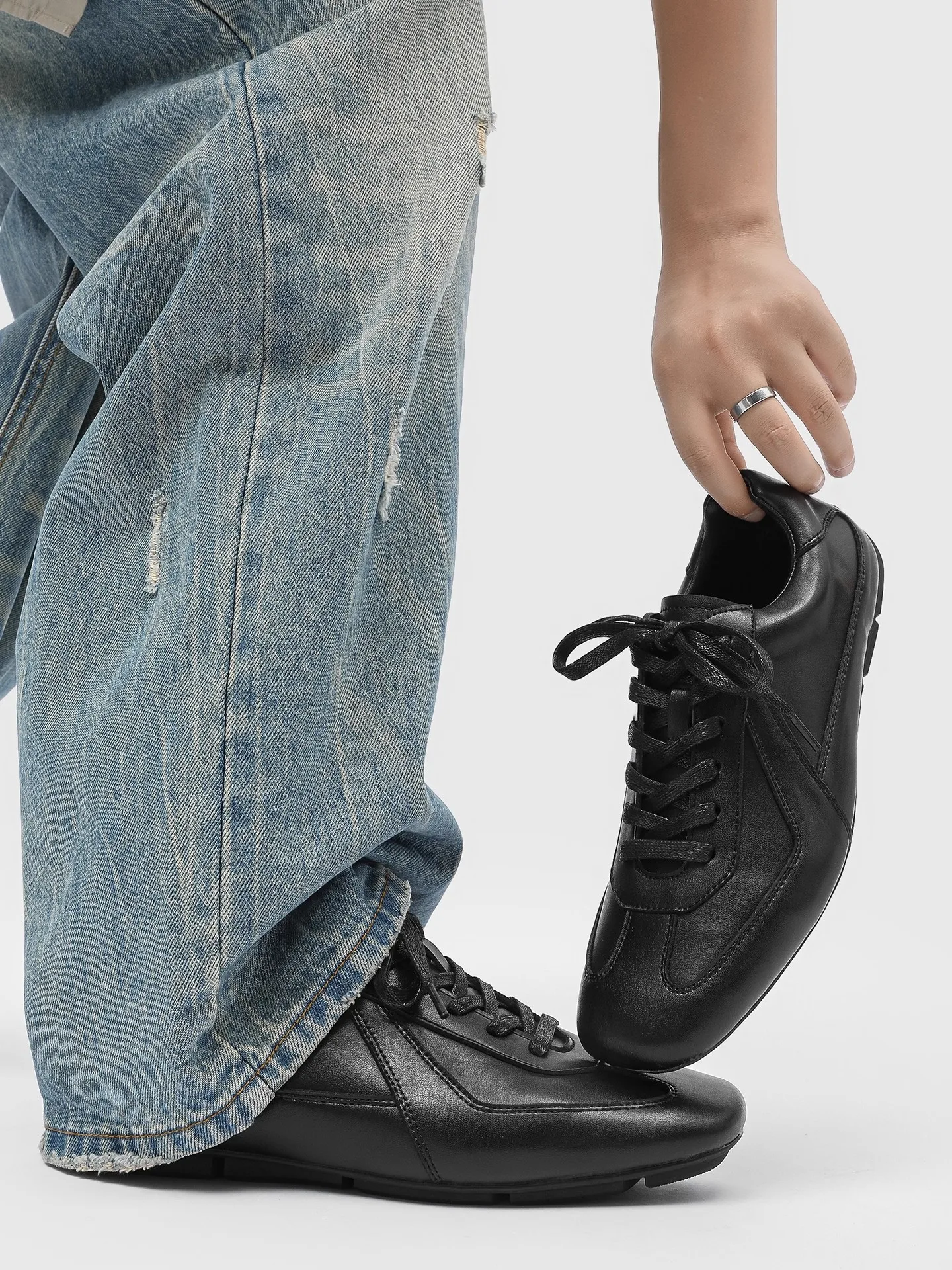 2025 الأكثر مبيعاً للجنسين أحذية مشي متينة مقاومة للانزلاق عالية الجودة أحذية مشي غير رسمية جودة استثنائية