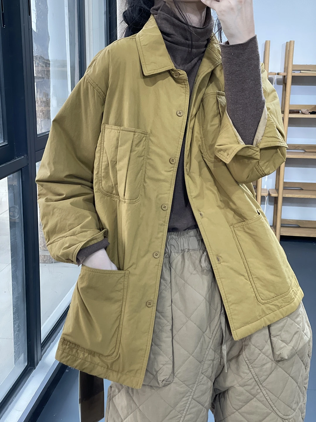 

Натуральная женская теплая хлопковая рубашка в корейском стиле с воротником, длинными рукавами, стандартного кроя, однотонная, для повседневной носки