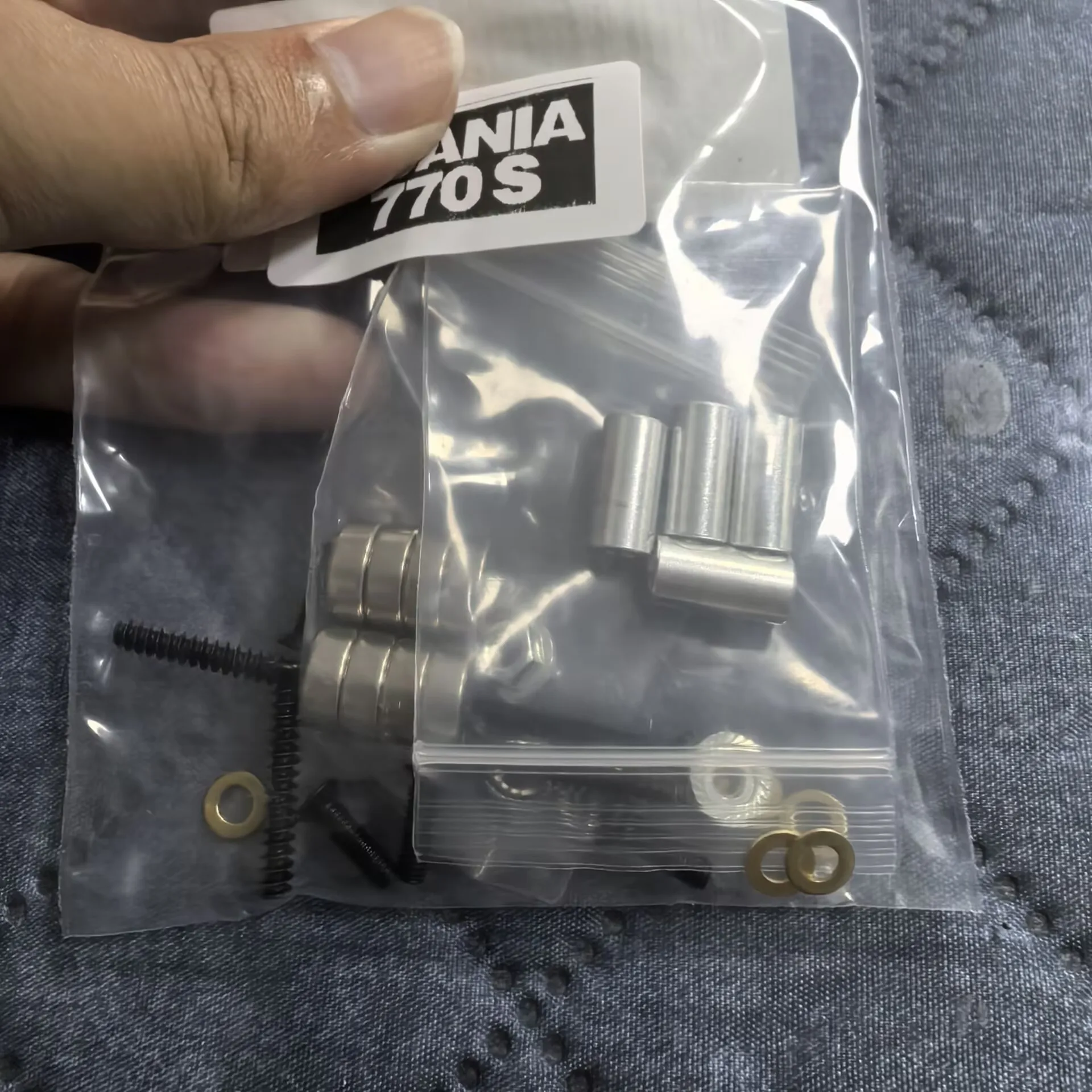 

1/14 для головки трактора Tamiya для SCANIA, для крыши Volvo, неразрушающая установка, магнитный комплект с высокой крышей