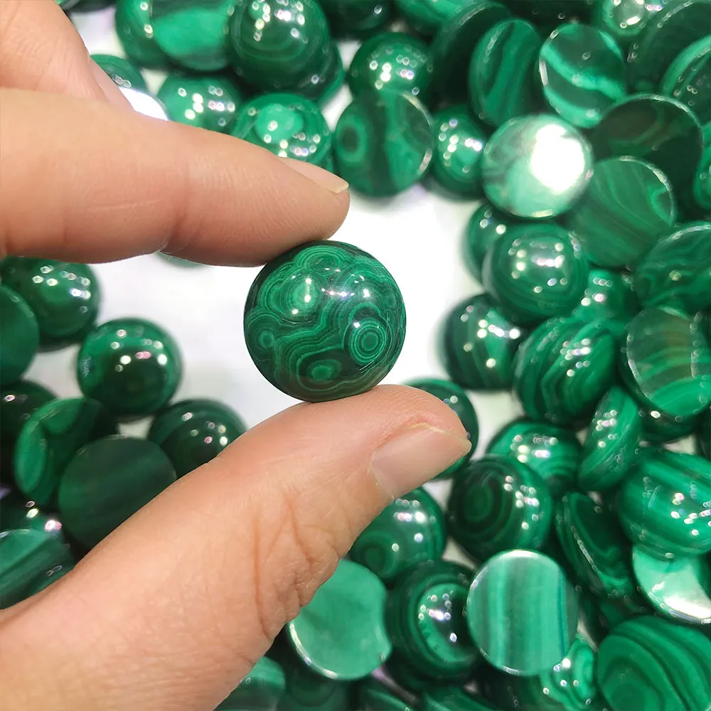 

1pc Natural Malachite Round Cabochon Crystals and Stones Healing Stone Gemstones for Pendant Gemstones Decor Home Decorations