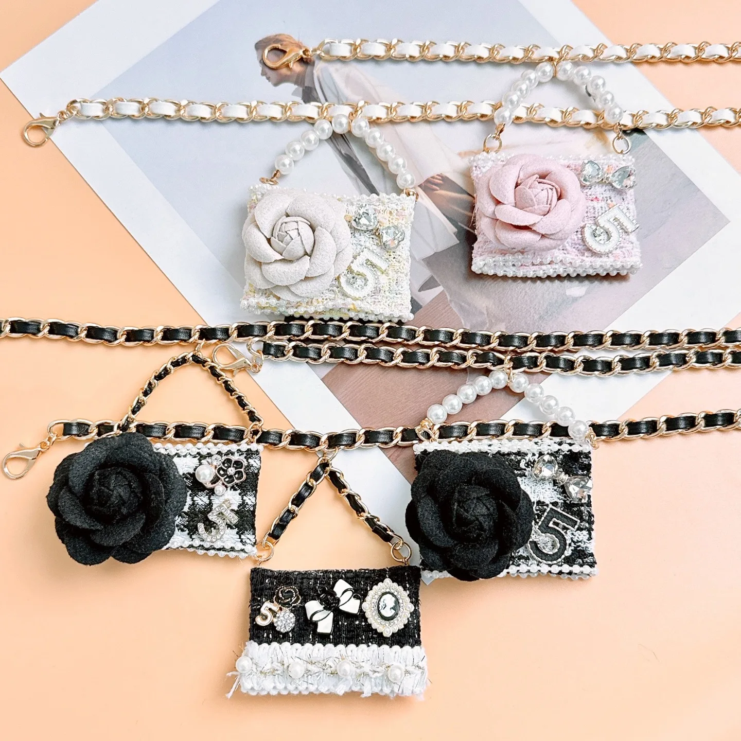 

Широкий ремень из искусственной кожи с цепочкой и камелиями для платья, джинсов, юбки, в богемном стиле