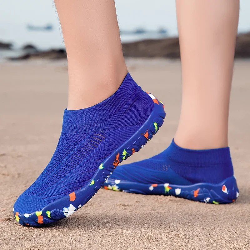 

Water Shoes For Men Women Outdoor Barefoot Beach Shoes Mesh Breathable Swimming Fitness Shoes Unisex Wading Shoes Large Size