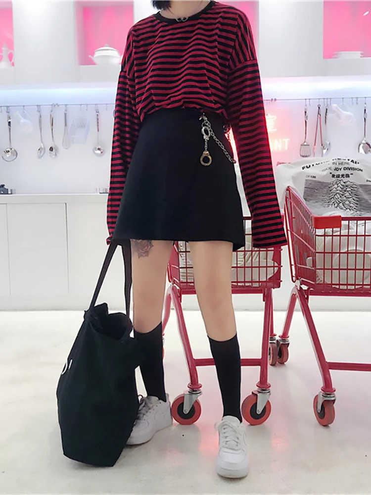 【24hour Fast Shipping】Women New Fashion Brand Vintage Black Red Stripe Harajuku O-neck Long Sleeve T-shirts Female Casual Tshirt