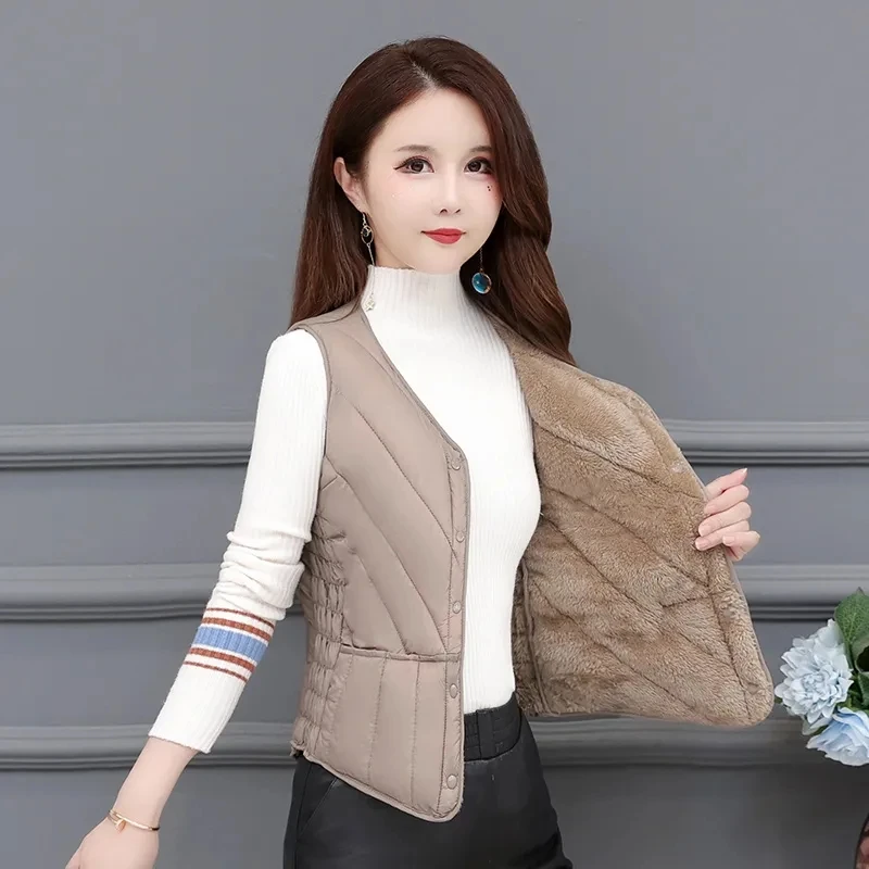 

2023 New Down Cotton Vest Women's plush Thickened Cotton Clothes Lightweight and Slim Fit Short Jacket Autumn Winter Warm Top