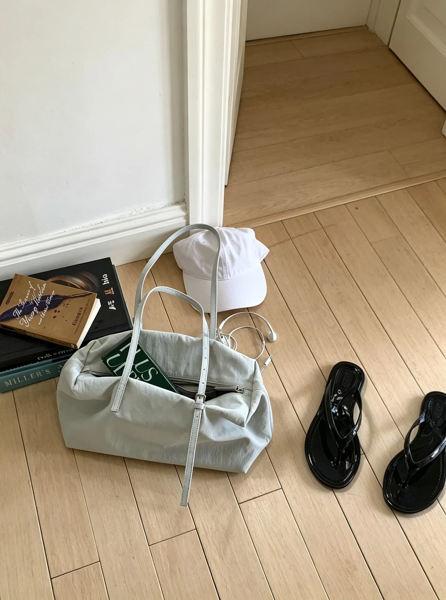 2026 – Neuerscheinung – Große Pendler-Umhängetasche – Minimalistische Mode – Kissen-Stil Damenhandtasche – Leichtgewicht-Nylon – Detail 25