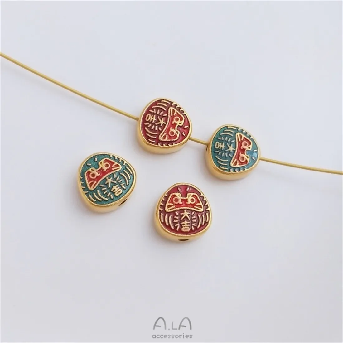 Sha Jin Di You Shao Lan Chuan Zhu Accessories Zhao Cai Mao Xing Shi Lian Hua Ge Zhu Gu Zhu Di Y Bracelet Jewelry Transport Beads