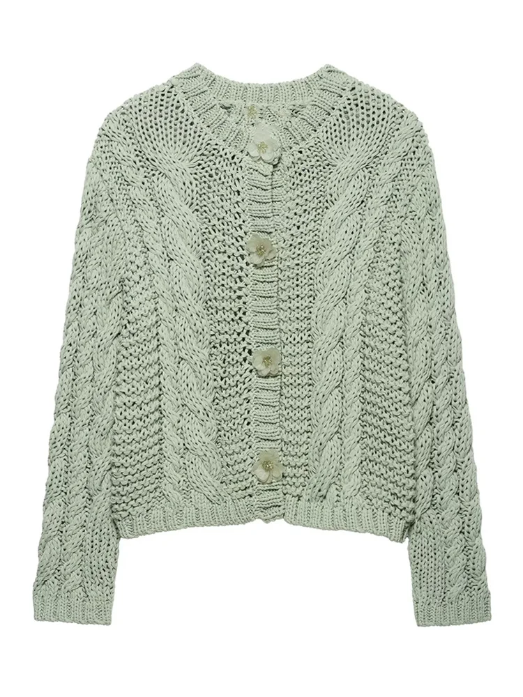 Crochet Patchwork: A Timeless Trend for Stylish Wardrobes
