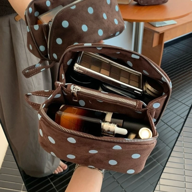 Vintage Polka Dot Velvet Cosmetic Bag Portable Hand Strap Makeup Pouch Zipper Travel Toiletry Storage Bag For Women Girls