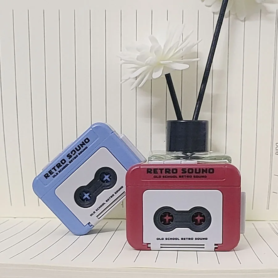 Vintage cassette player recording singing radio toys, office decompression, outdoor, bag, key chain, pendant