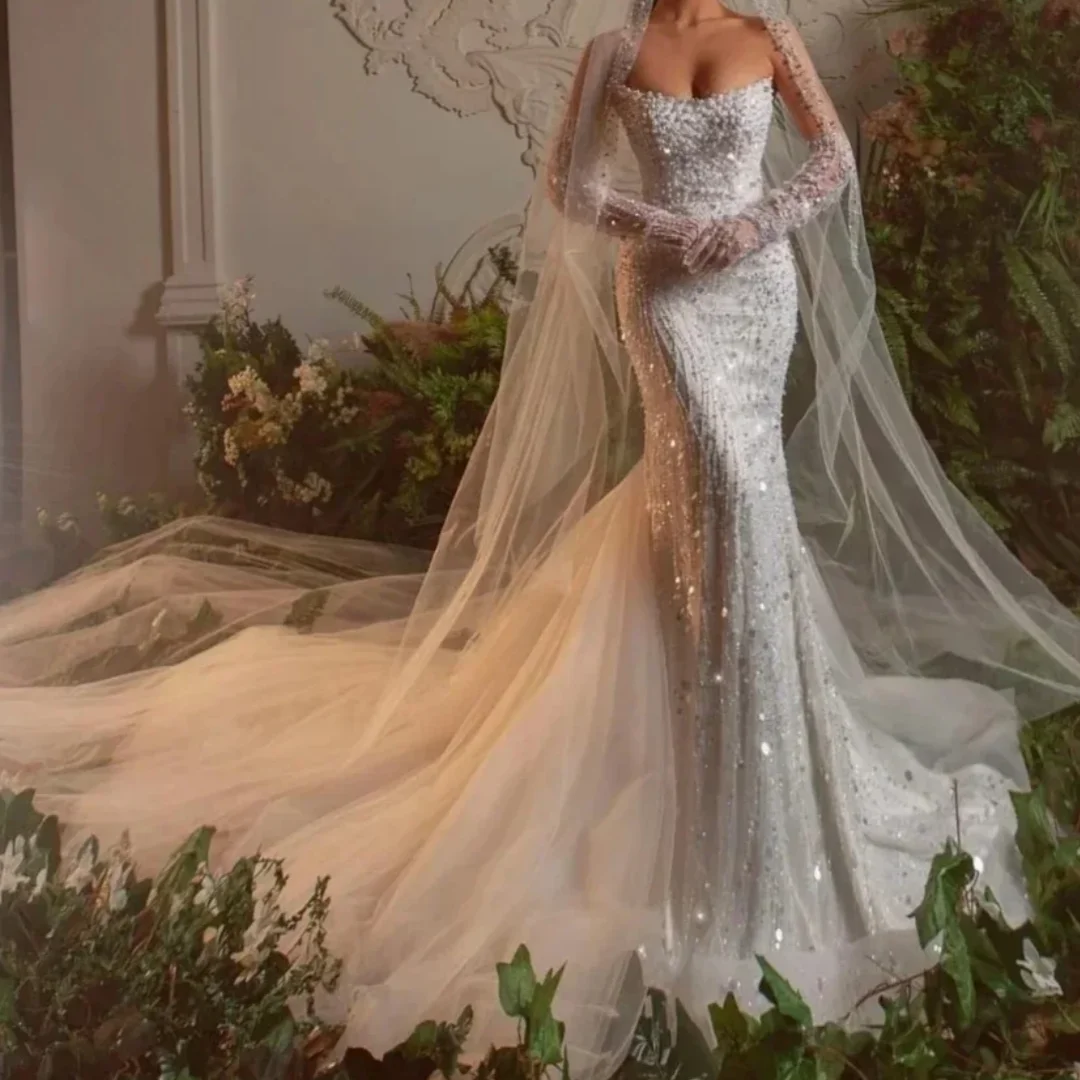 Sexy Mermaid Wedding Dresses For Women Strapless Sleeveless Gown Sequins Pearls Sweep Train Customized Dress