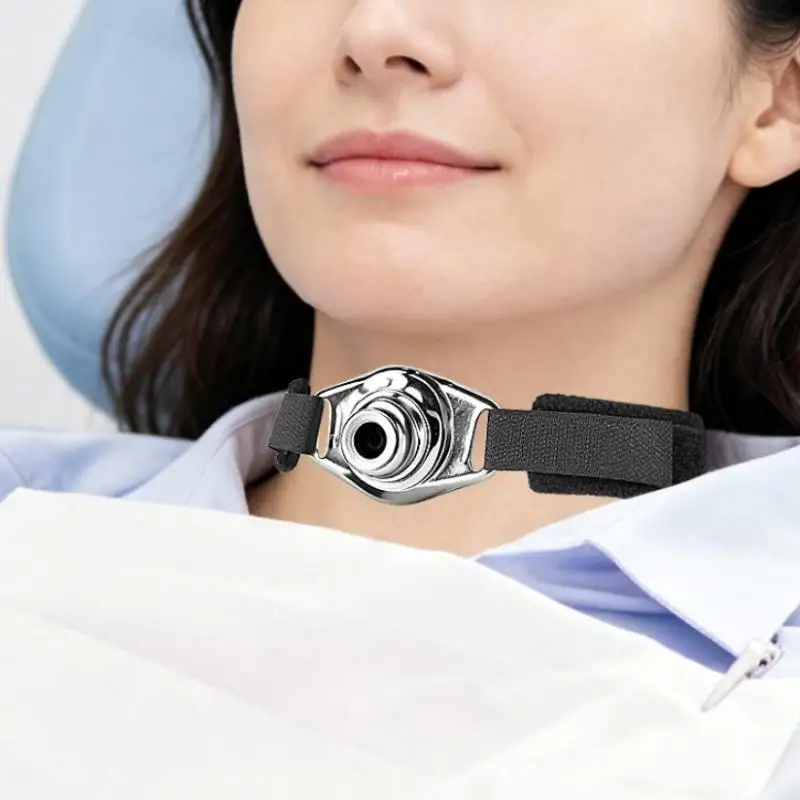 Tracheostomiekragen, Tracheostomiekatheterhalter, Klettverschluss, wiederverwendbare Tracheostomie-Bindebänder für die Nachbehandlung nach Halsoperationen. – Detail 6