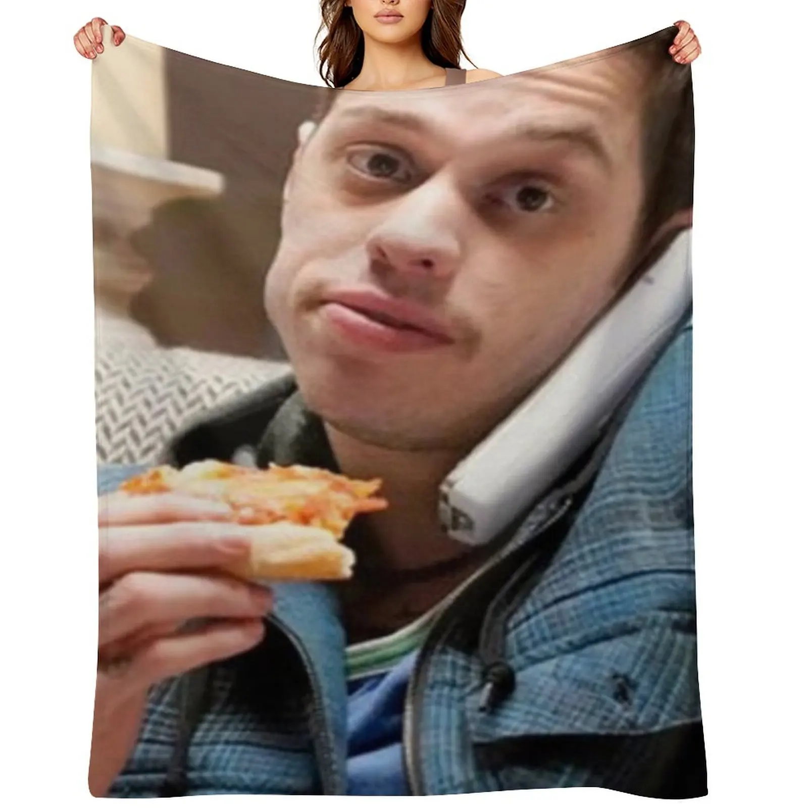 

pete davidson pizza Throw Blanket Blankets For Bed Quilt Picnic Multi-Purpose Blankets