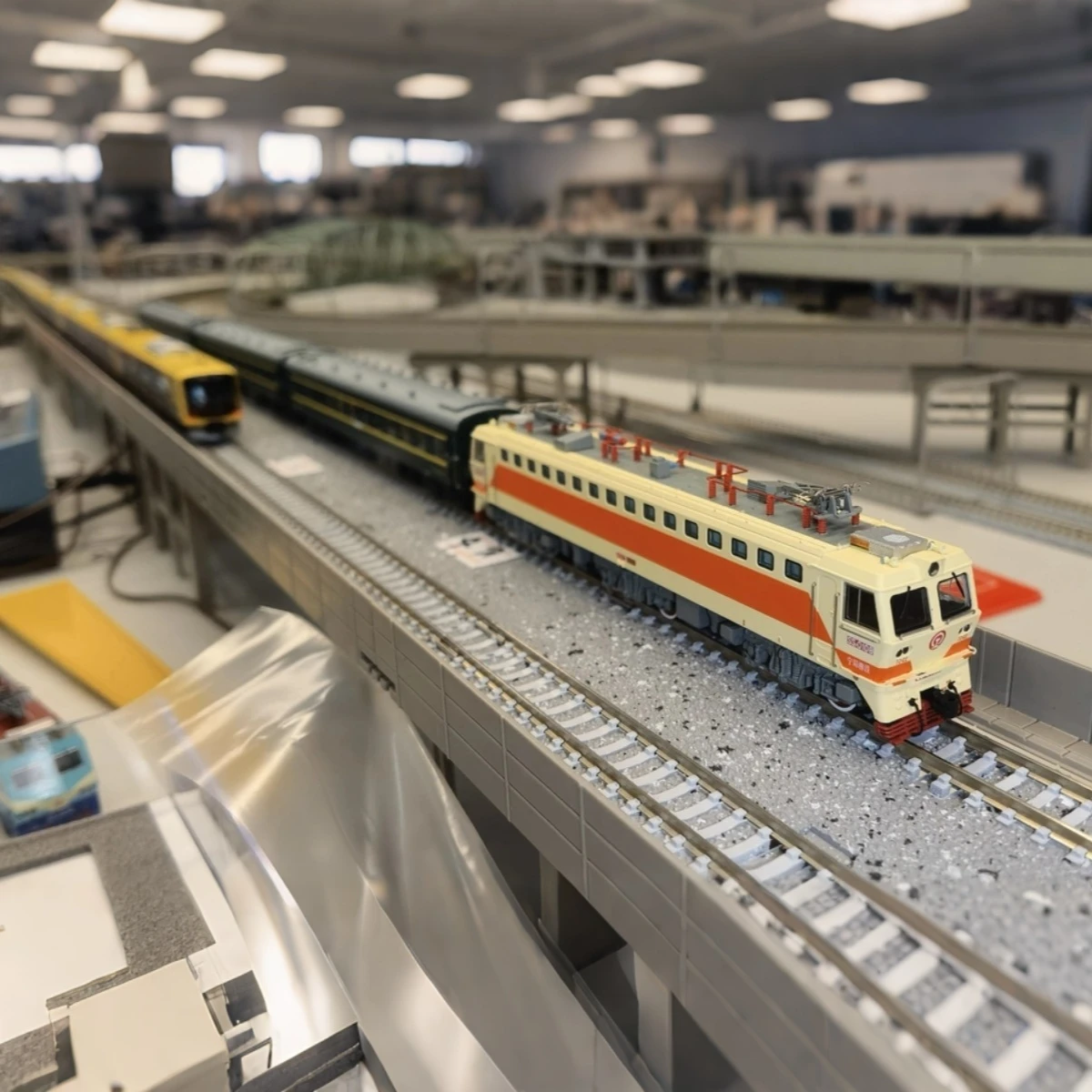 

N Type 1/160 Train Model New SS7 Series Electric Locomotive DC Version Miniature Simulation Model Boy's Toy Gift