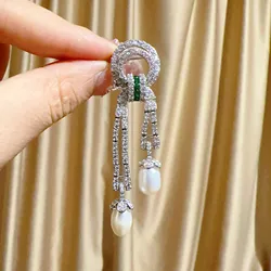 Luxurious Natural Freshwater Pearl Micro-inlaid Zircon Bow Brooch French Retro High-end Corsage Clothing Fashion Accessories