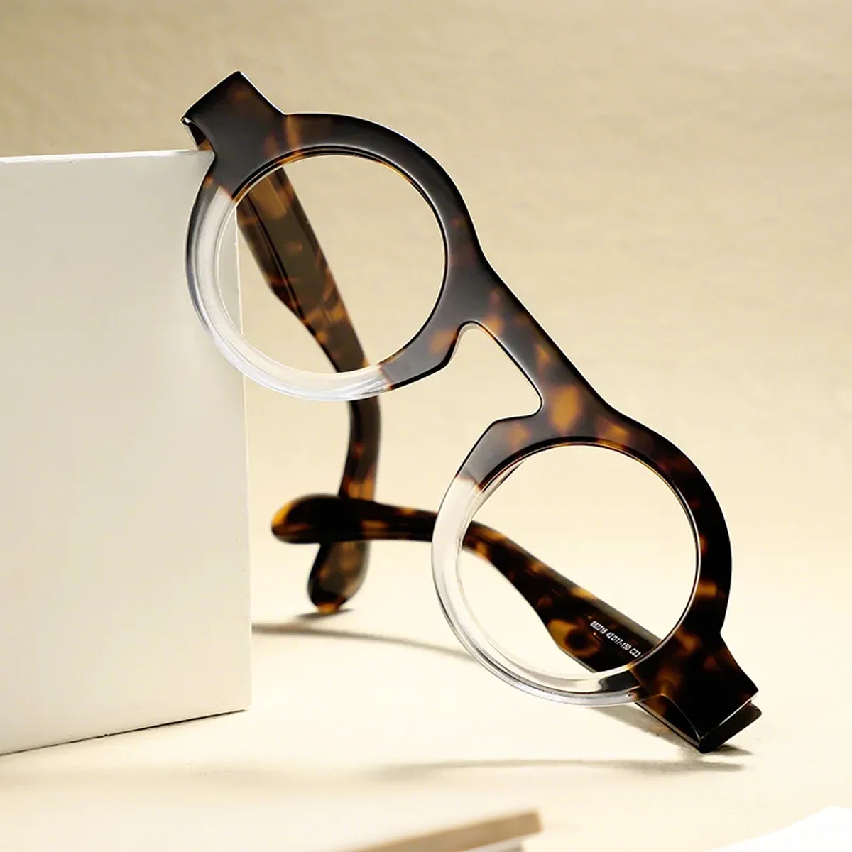 

FYTOO Retro Artistic Tortoiseshell Transparent Color Block Round Acetate Glasses Unisex, Fits Daily Wear or Perfect Gift.