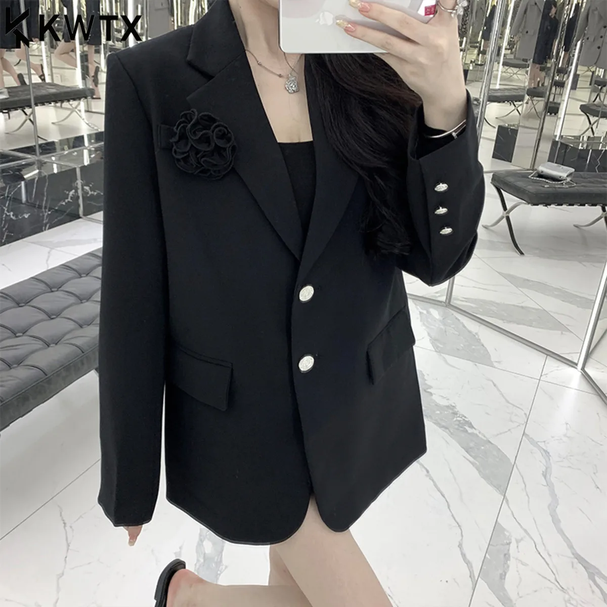 

KWTX Women’s Luxury Designer Solid Color 3D Flowers Blazer Two-Button Shoulder Pads Elegant Chic Autumn 2025 Premium Quality