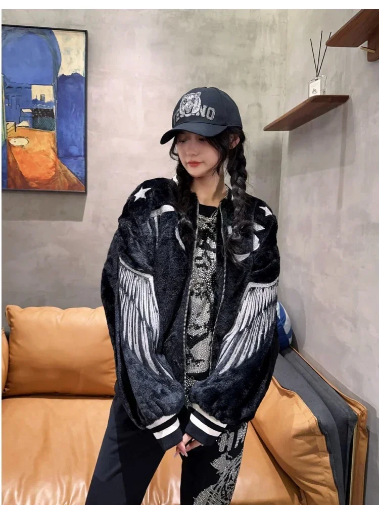 Black Long Sleeve Fur Coat for Women Winter New Loose Hot Drilling Tiger Head Wings Zipped Cotton-Padded Jacket Baseball Uniform