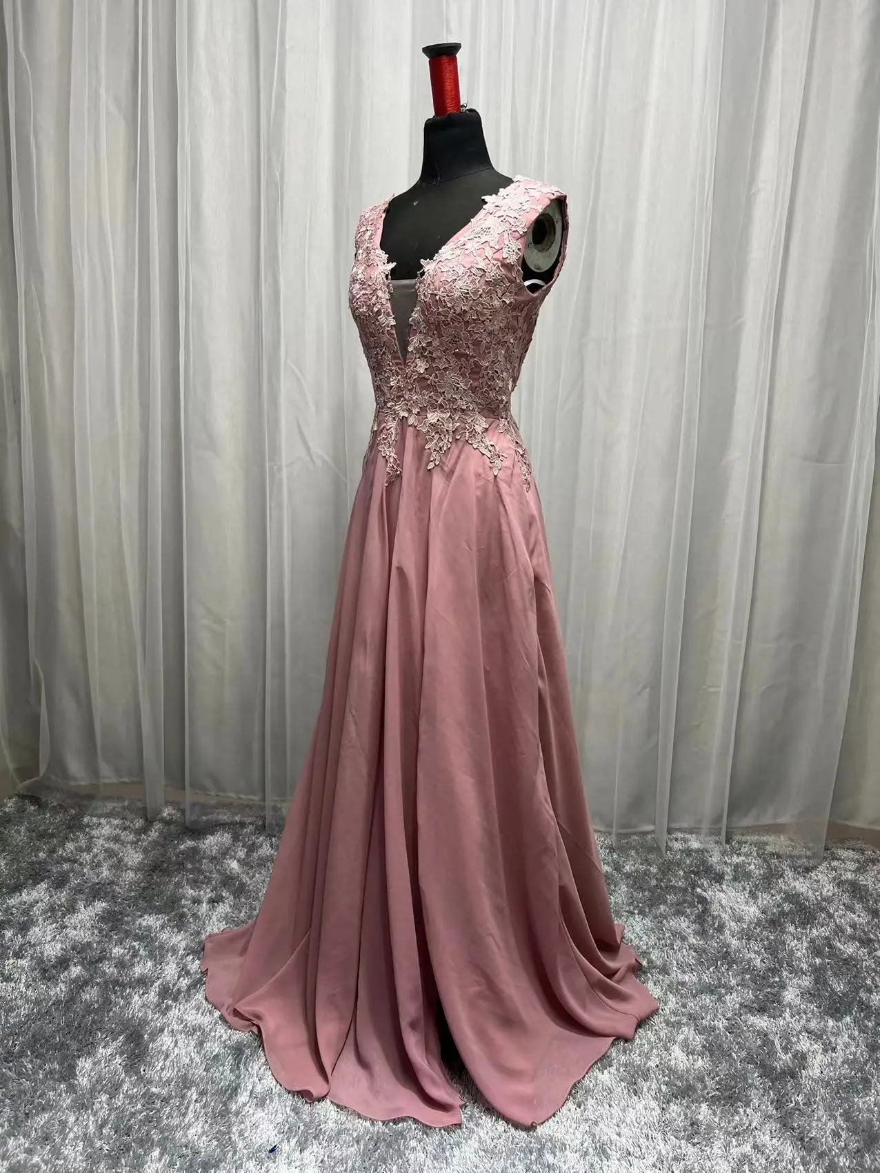 Vestido de gasa de talla grande para mujer, vestidos de noche de fiesta a medida, con cuello de pico, de encaje, Rosa polvoriento, Sexy, 2022