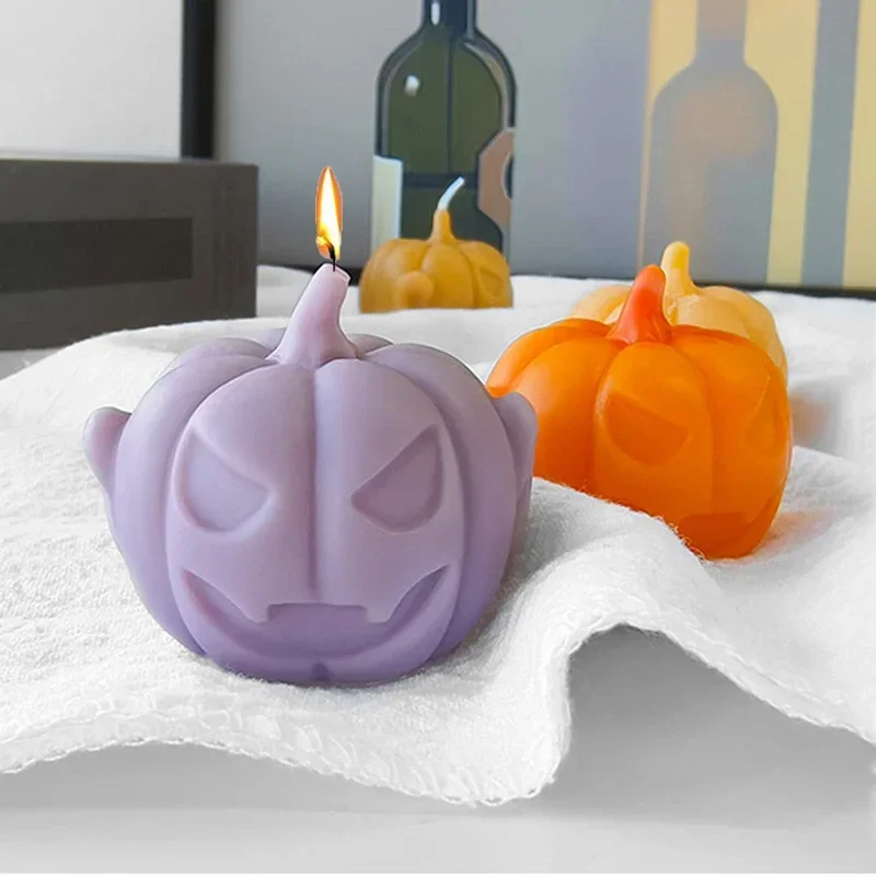Lächelnder Kürbis Silikon-Gießform für Halloween-Dekorationen, Kürbis-Schädel-Form für Kerzen, Seifen, Gips, Harz, Beton, Halloween-Geschenkherstellung