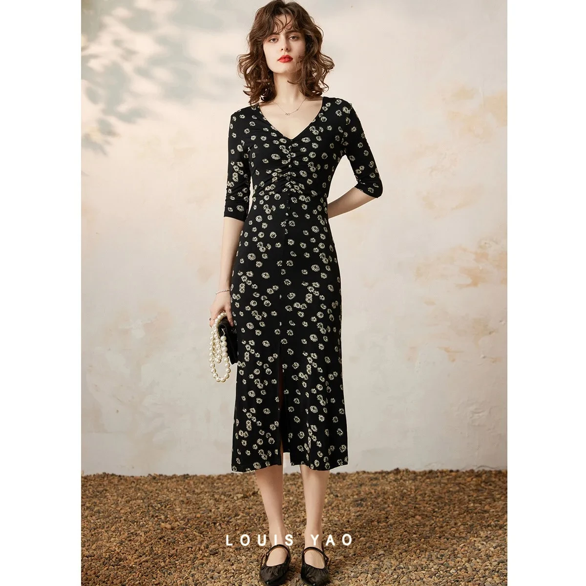 Vestido de mujer con cuello en V estampado LOUIS YAO 2026, vestido de moda de manga media, vestido maxi elegante plisado con abertura para verano para mujer