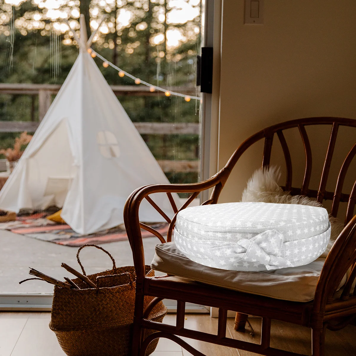 

1pc Round Baby Dining Chair Cushion Heightening Pad Non-Slip Kids Seat Sponge For Home Restaurant Use Silver