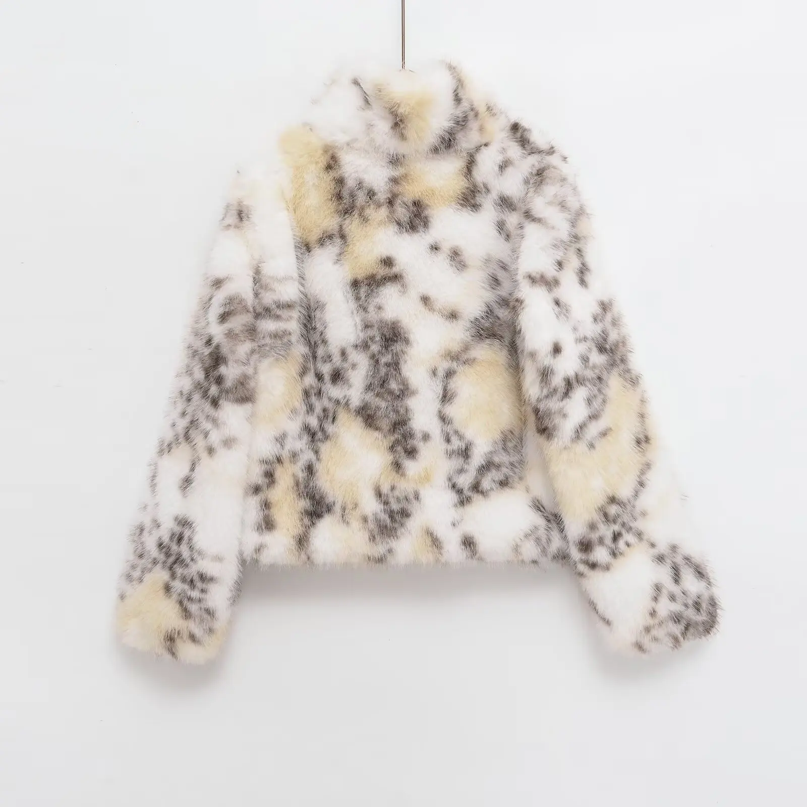 معاطف شتوية من الفرو الصناعي المنفوش مطبوعة على شكل حيوانات لعام 2025 للنساء سترة أنيقة سميكة للدفء وياقة ثابتة ملابس خارجية بأكمام طويلة للسيدات في الشارع #4