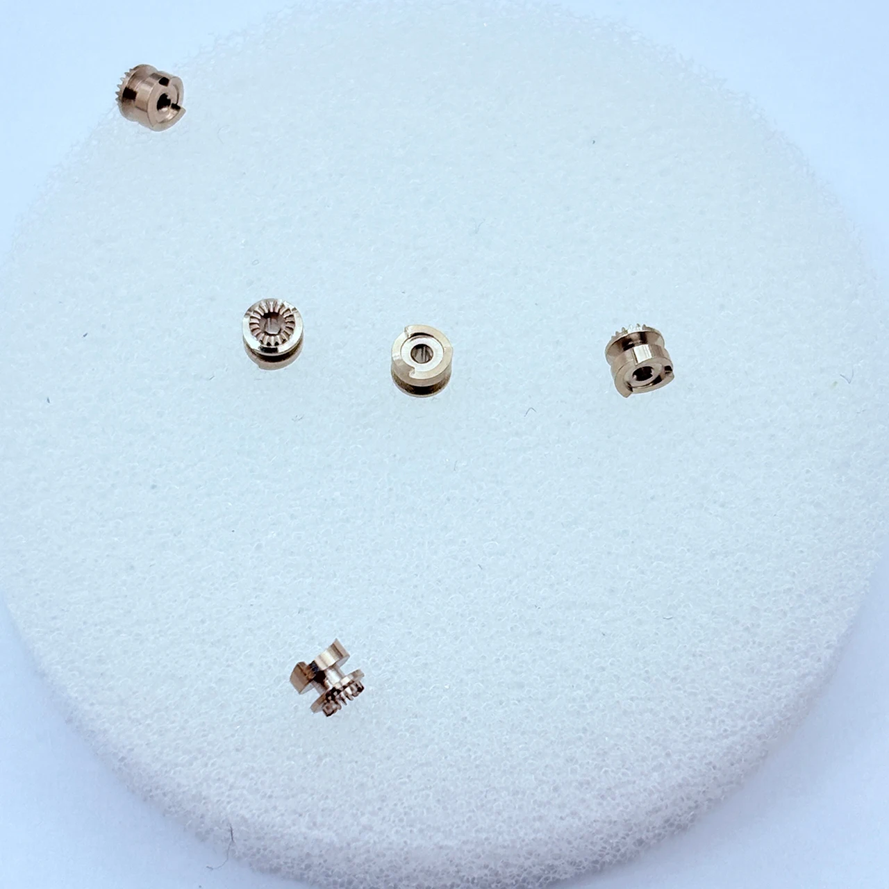 Watch accessories  clutch wheel suitable for 7009 mechanical movement watch repair parts clutch wheel