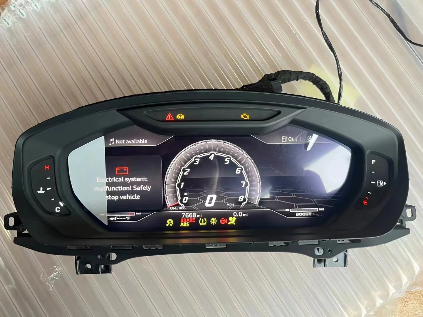 Original Factory-Disassembled Dashboard Accessories for Urus New Condition for Auto Meter