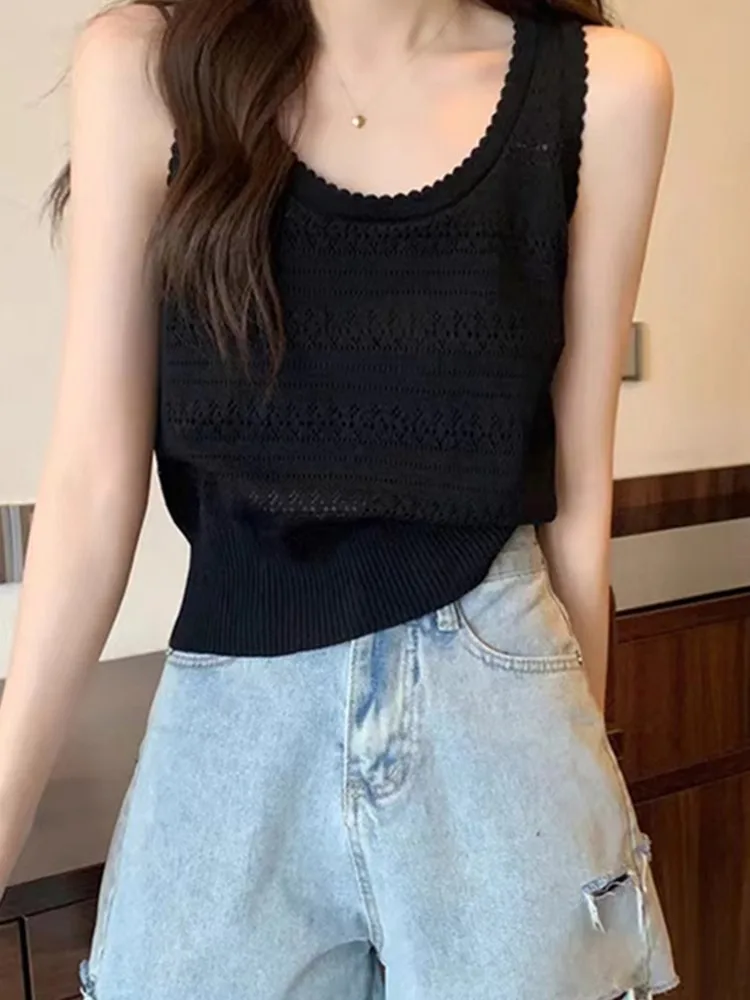 Koronkowa dzianinowa kamizelka z lodowego jedwabiu, ażurowa, cienka, damska, letnia, designerska, biała bluzka na ramiączkach, luźny krój, standardowa długość, wkładana przez głowę.