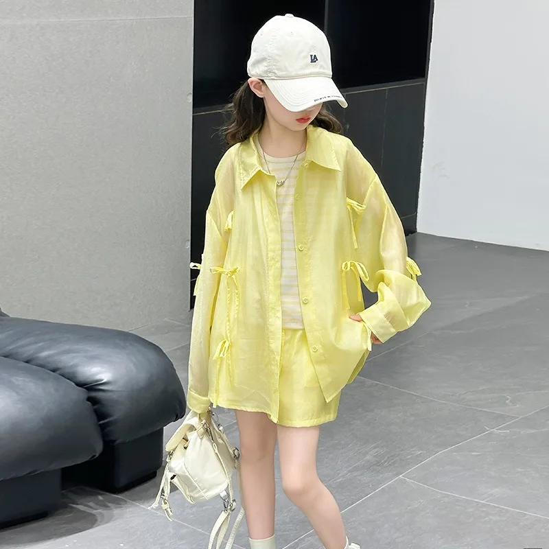 

Girls Summer Sunscreen Set 2025 New Fashion Girls Korean Foreign Style Bow Shirt Vest Shorts 3-piece Set