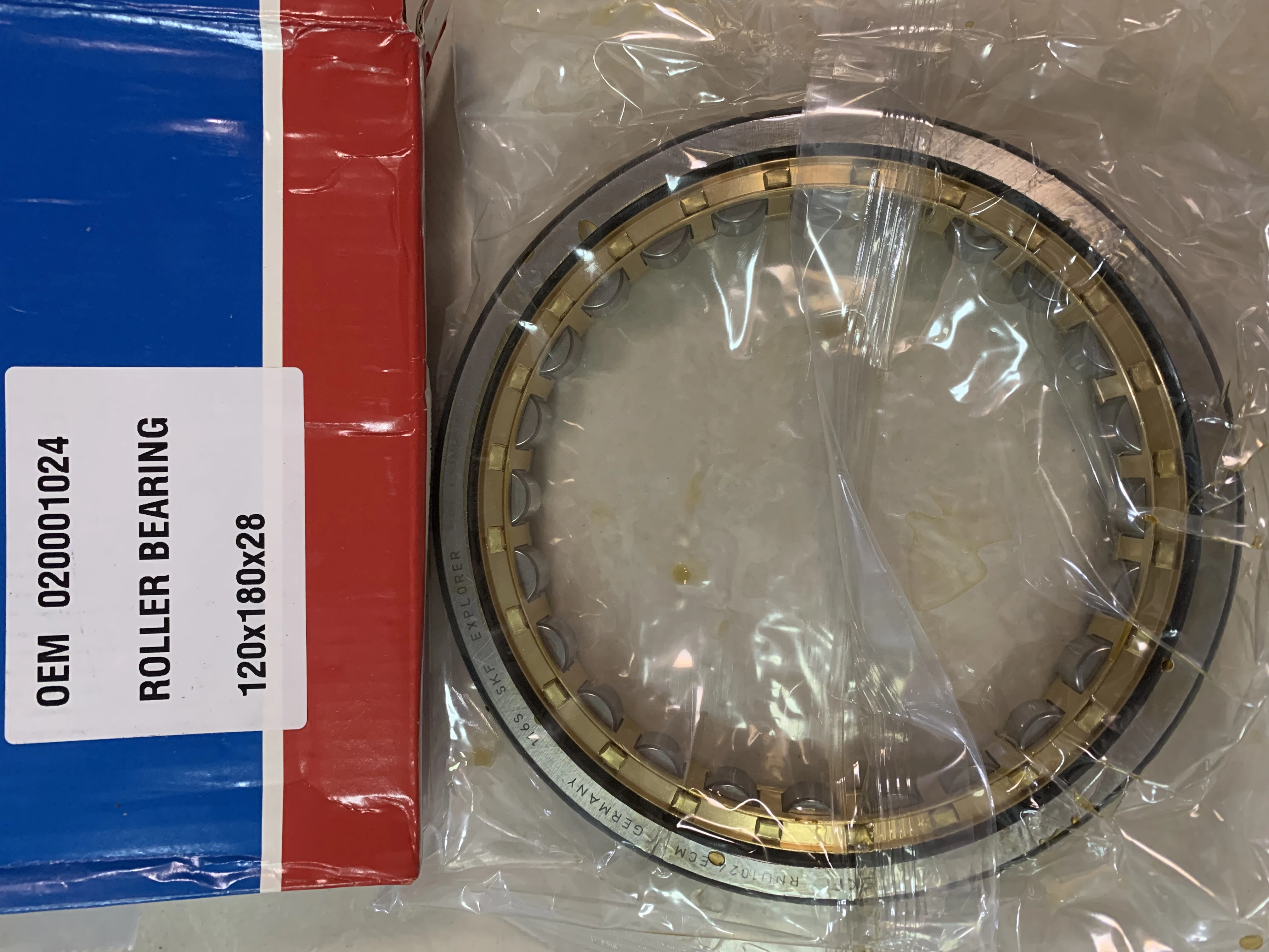 

OEM:020001024 ROLLER BEARING 120x180×28 For Putzmeister Transfer Box