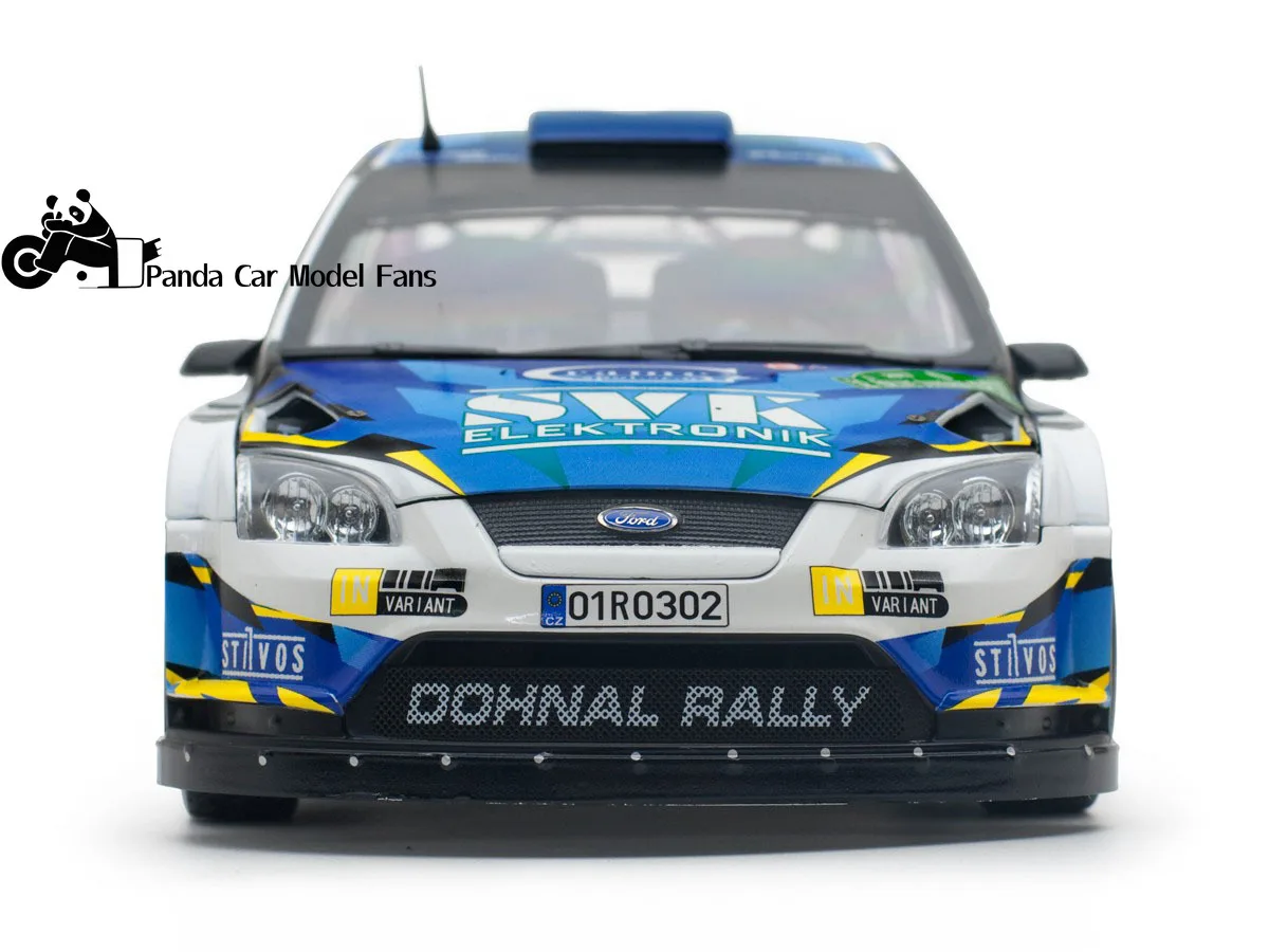 Factory SunStar alloy model car 1:18 WRC Ford Focus RS Rally Car 3958 Ornament Memorial Furniture Decoration