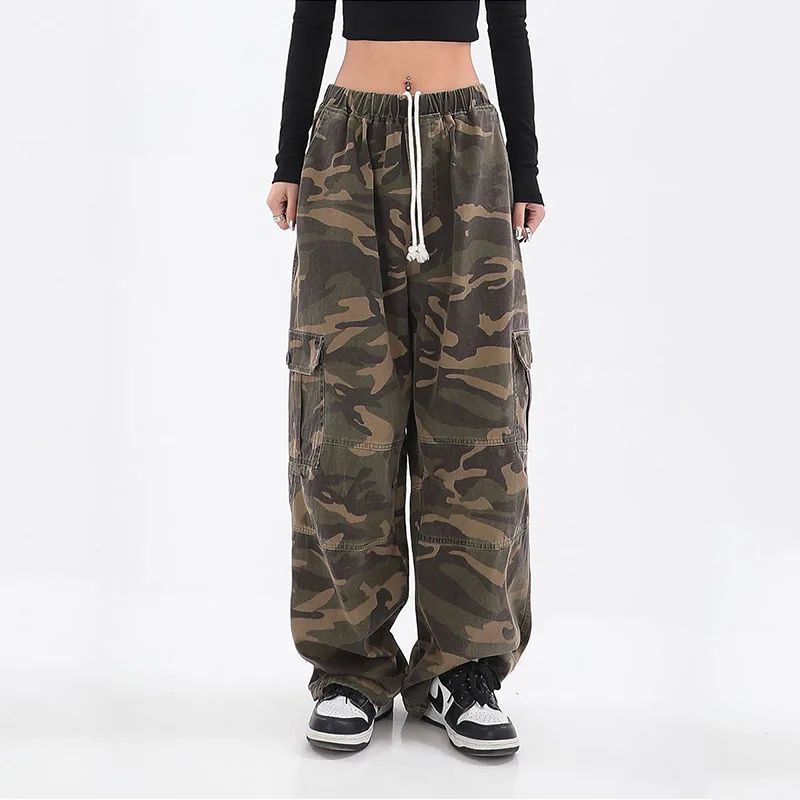 Calça camuflada feminina com bolsos com elástico e renda, casual de streetwear vintage, primavera e outono