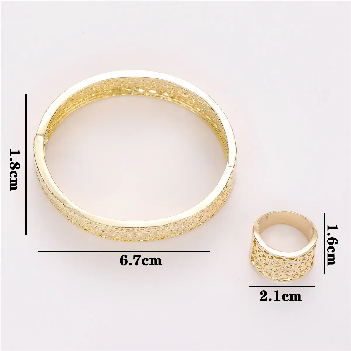 July 2022 New Bracelet Ring Set Exquisite Copper Gilding Holiday Exquisite Gifts Fashionable Women\'s Jewelry Wedding Accessories