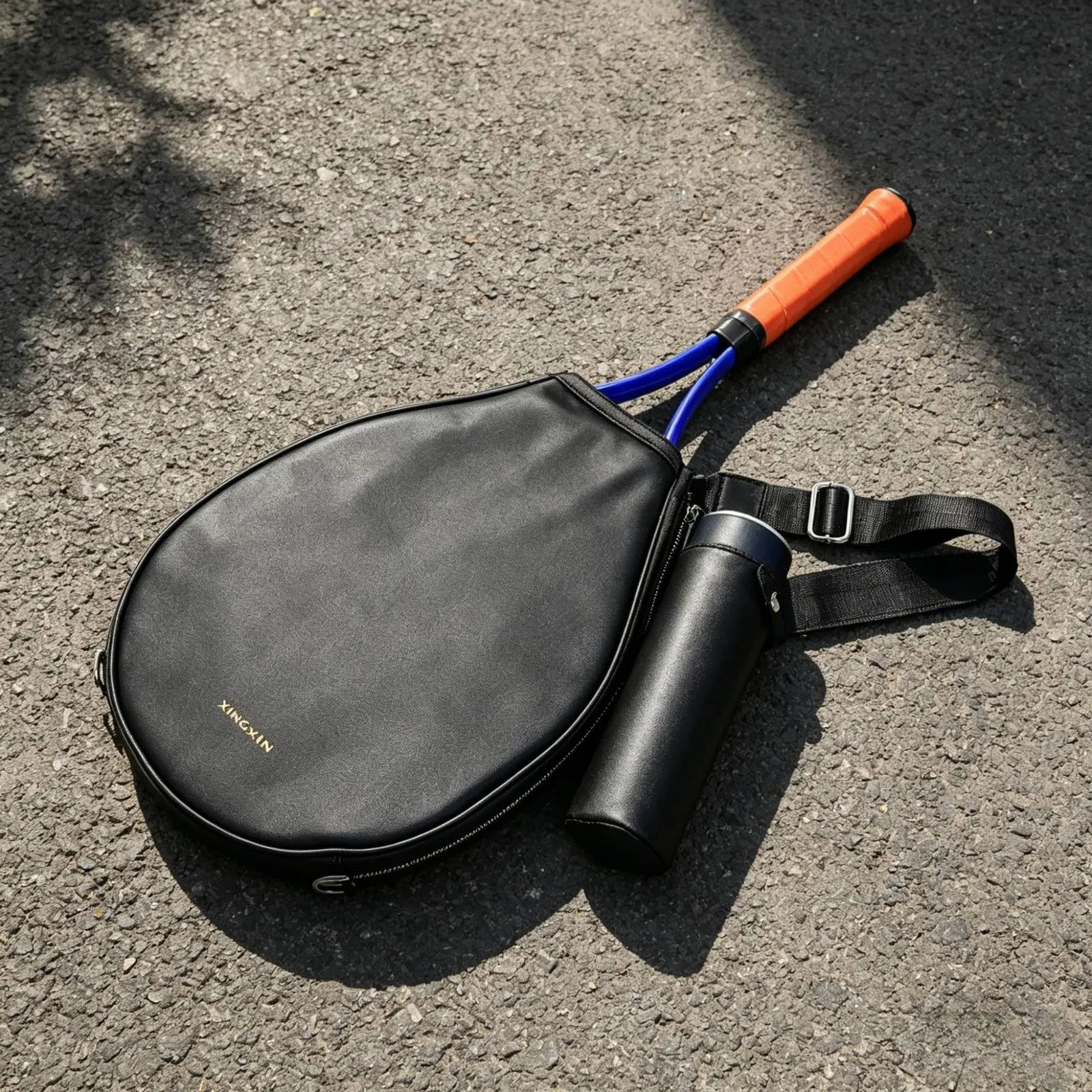 

Badminton Racket Bag Large Capacity Racket Sport Racket Shoulder Bag Safeguarding Design Detachable Strap for Sports