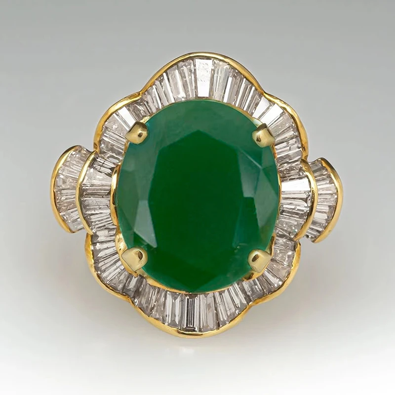Huitan Luxury Elegant Rings with Big Oval Green CZ Opulent Trendy Finger Ring for Women Gorgeous Modern Engagement Party Jewelry