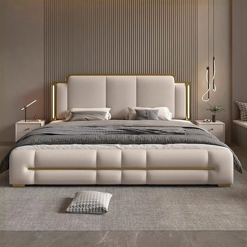 Modern Simple Leather Bed with Lights High-end Multi-functional Storage Owner Bedroom Bed