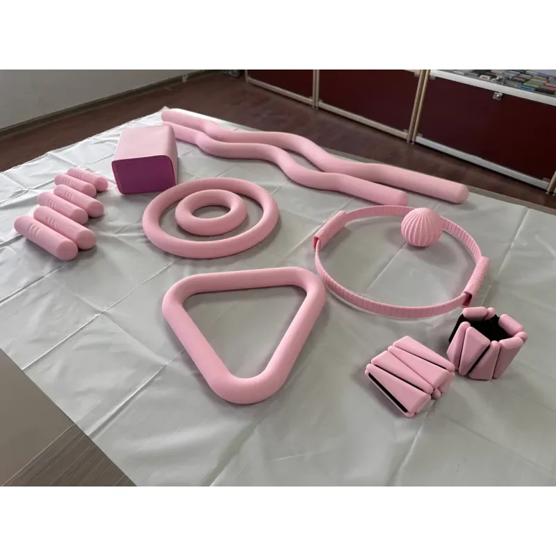 Custom Logo Dark Brown Portable Pilates Accessories Silicone Dumbbells Ankle Lifters PU Yoga Mat Chocolate Caramel Gym Goods