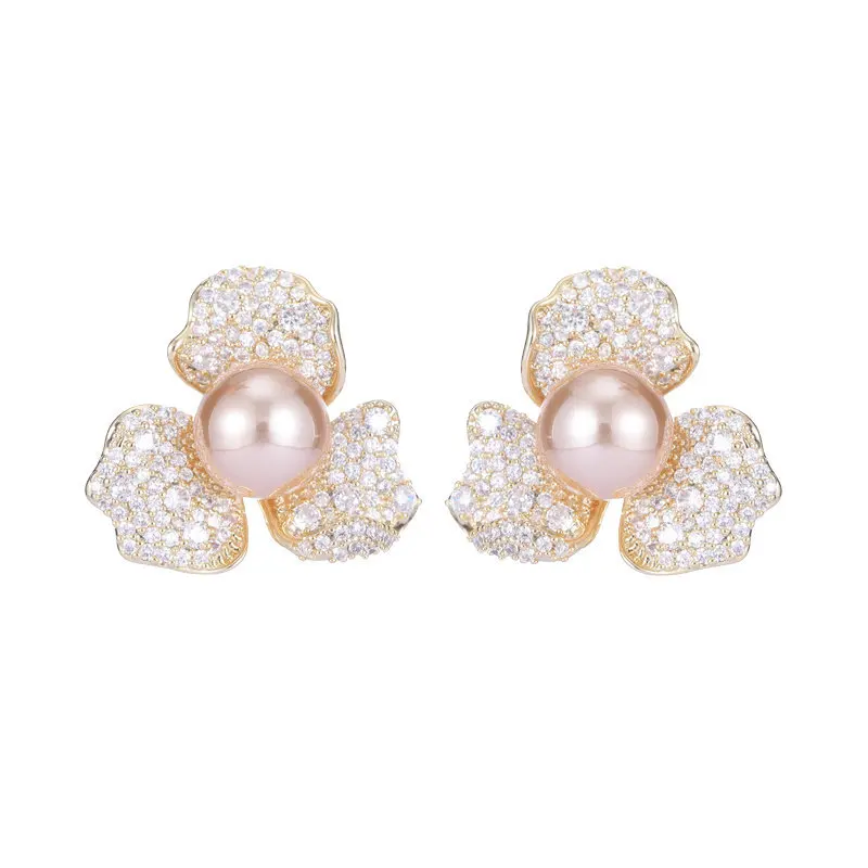 s925 silver needle elegant and high-end earrings, full diamond petals, new trendy zircon inlaid flower pearl stud earrings