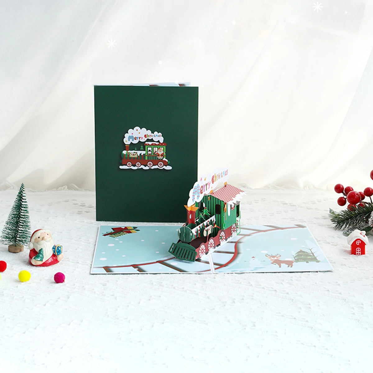 Ein Satz 3D-Popup-Grußkarten in Weihnachtszugform, Party-Einladungen und Dankeskarten (einschließlich Umschlägen).