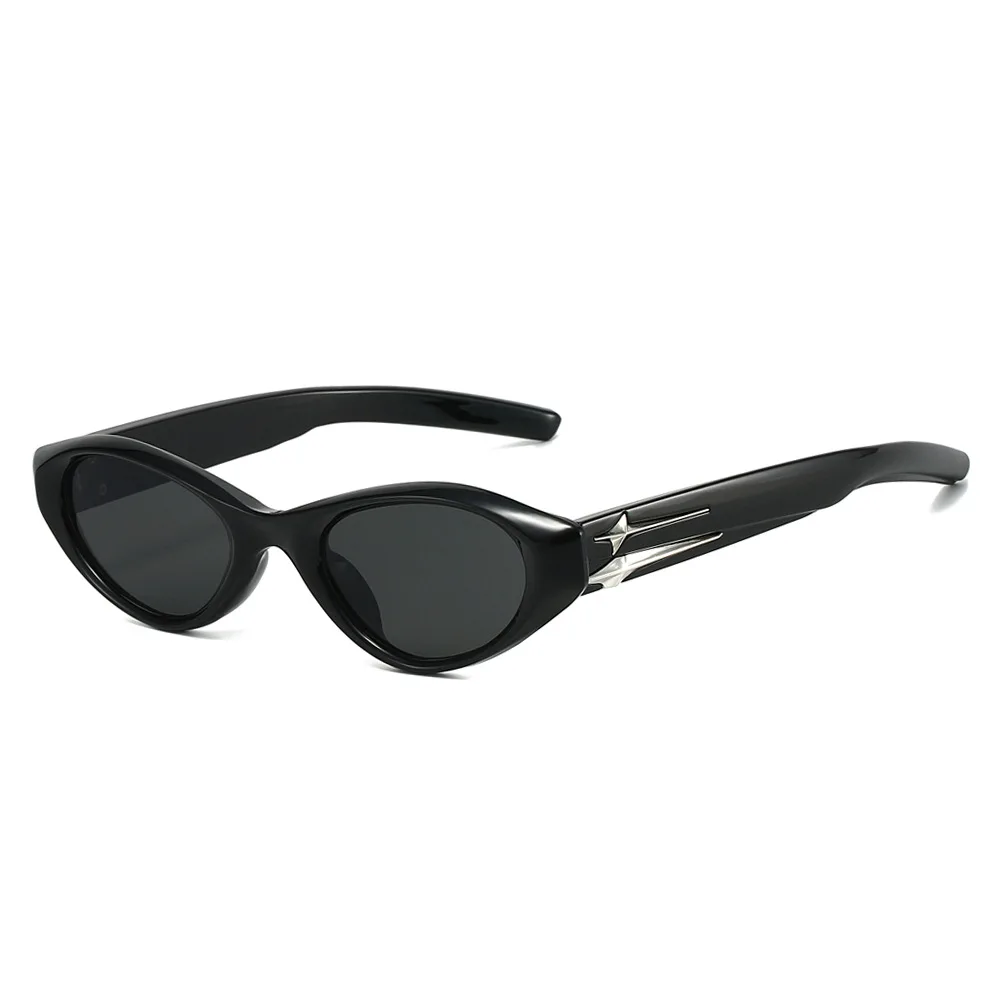Trendige schwarze Cat-Eye-Sonnenbrille im Retro-Stil (Silber-Stern-Detail) – Luxuriöse INS-Vibe, perfekt für atemberaubende Street-Snaps