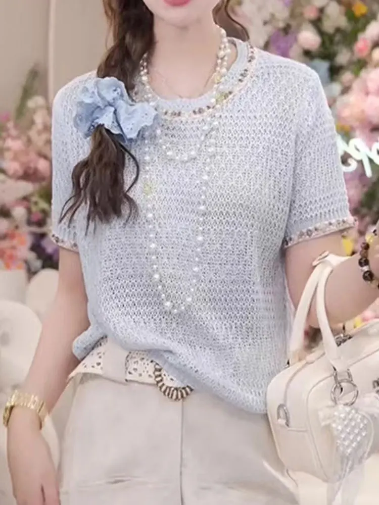 

Летний модный топ свободного кроя из вязаного ледяного шелка с круглым вырезом, коротким рукавом и объемной вышивкой в виде ромбов, в корейском стиле