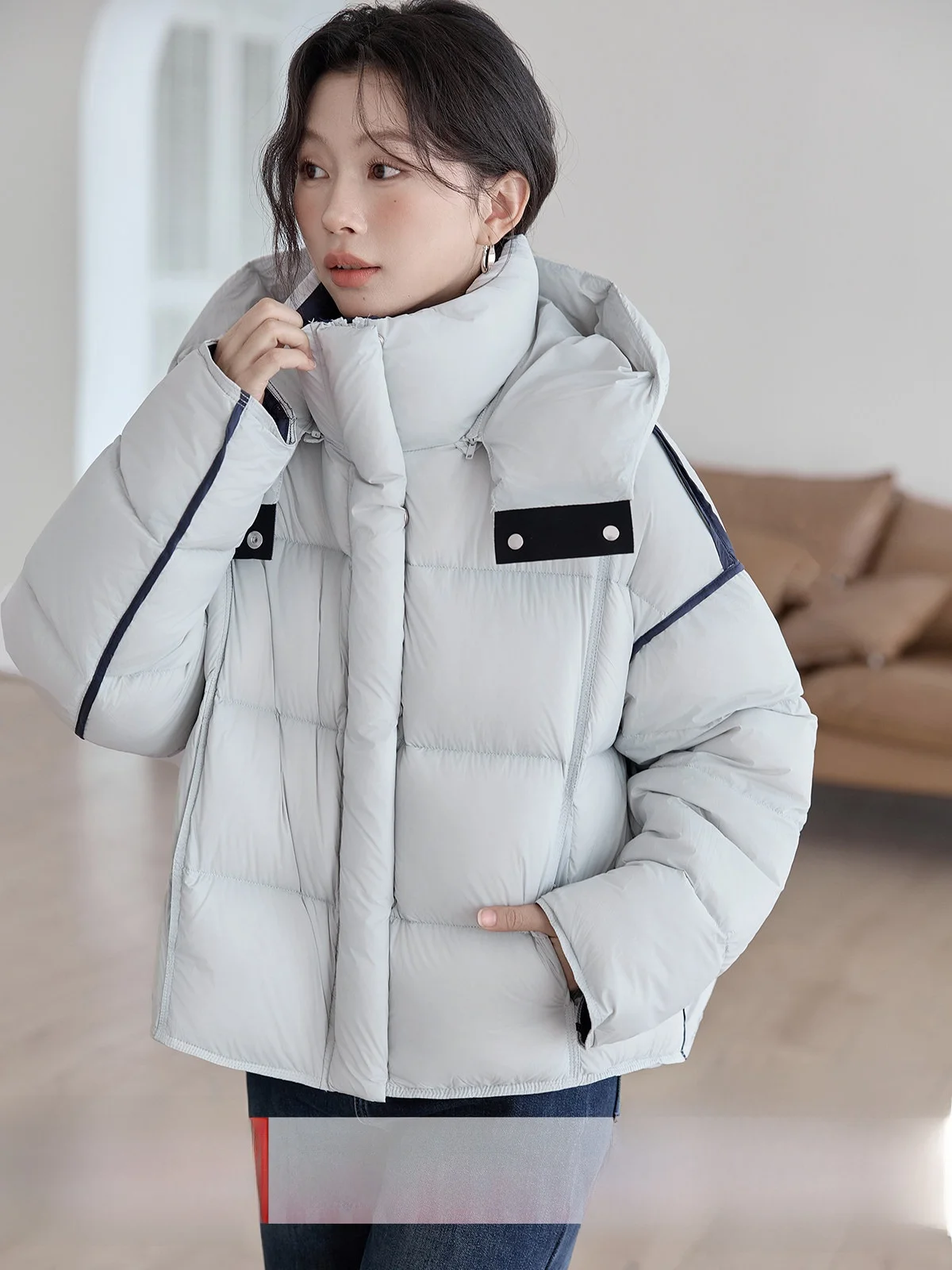 

HuiXi 90 White Du down Hooded Jaet Women's Winter New Splicing Small Design Sense Outerwear Commute Sle Korean Version