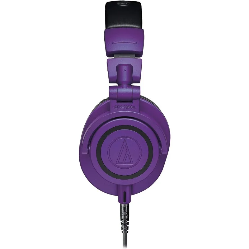 Audio Technica ATH-M50x Professional Professional studio monitoring headphones, critically acclaimed with removable cable