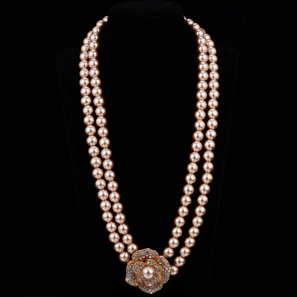 

Vintage Multi-Layer Baroque Pearl Brooch Necklace French Freshwater Glass Beads Jewelry Accessories For Clothes Woman 2024