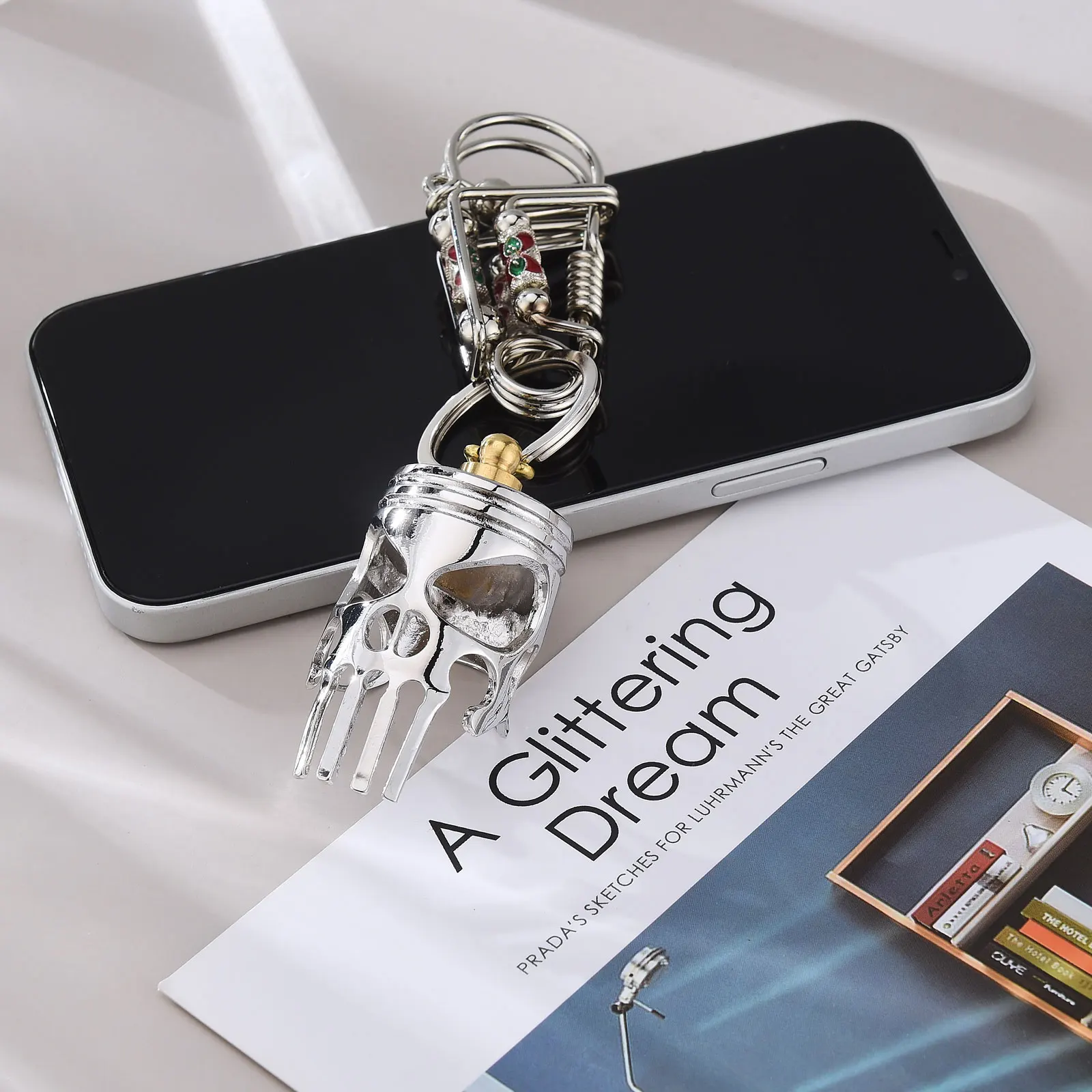 

Car Key Keychain Art Metal Keychain Alloy Skull Creative Key Ring Skeleton Key Chain Pendant